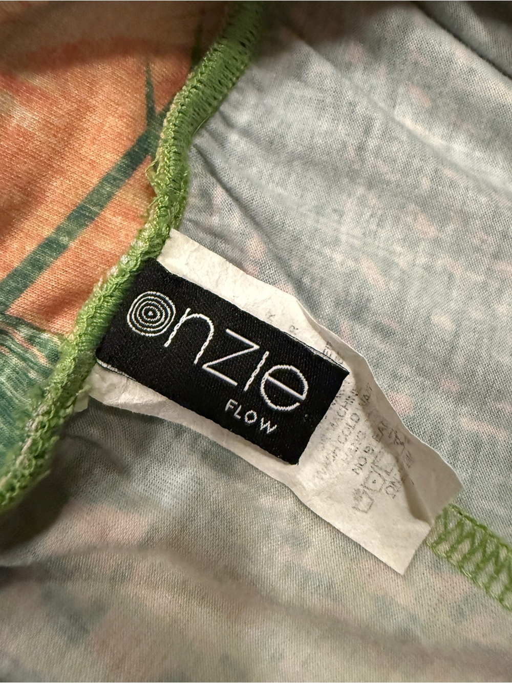 Onzie Tropical Palm Print Joggers in Green & Peach - Picture 4 of 5